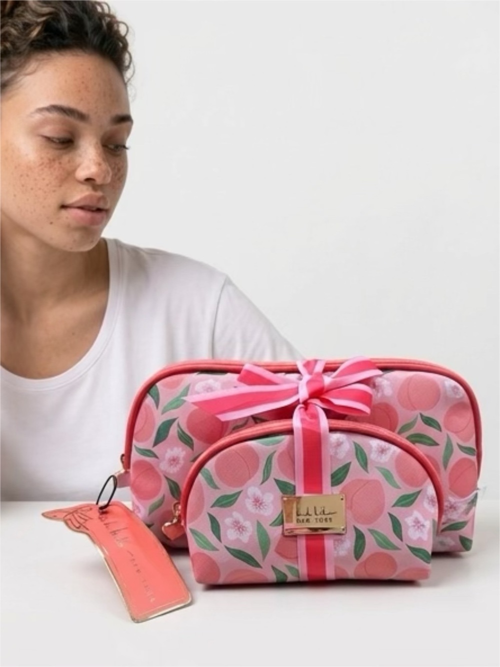 Nicole Miller🍑2pc Cosmetic Bag Set